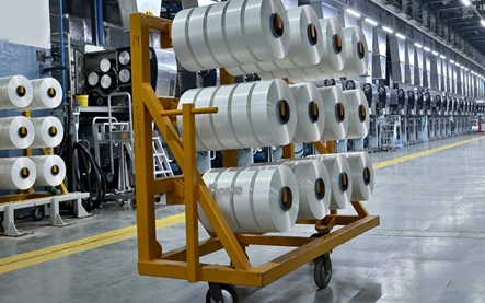 Oerlikon Barmag stellt nachhaltige Polyester garn produktion in Garden Silk Mills in Indien vor